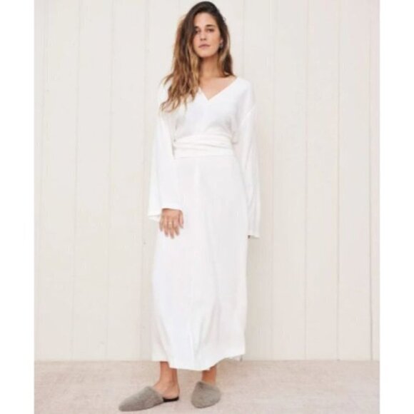 NWT Jenni Kayne Kate V Neck Long Sleeve Maxi Dress with Belt Tie Ivory Size M - Picture 1 of 7